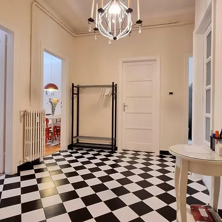 Apartamento Via Gatteri 60 *